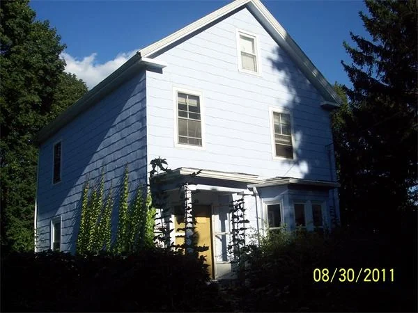 Unit for sale at 2 Blossom St, Woburn, MA 01801