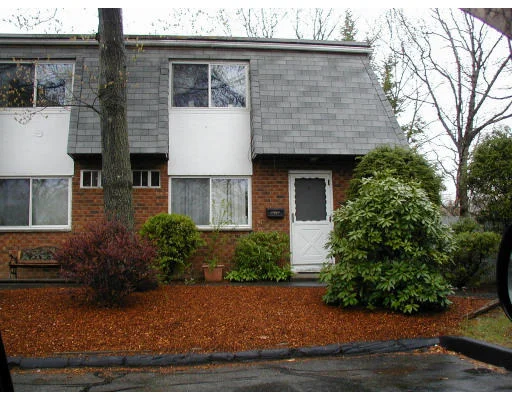 Unit for sale at 141 Thissell Ave, Dracut, MA 01826