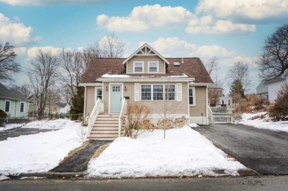 Unit for sale at 59 Newton Ave, Braintree, MA 02184