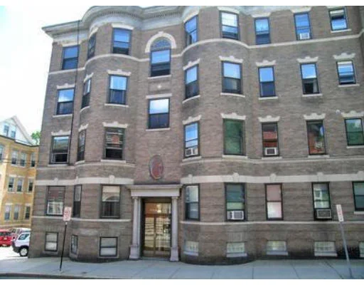 Unit for sale at 5 Park St, Brookline, MA 02446