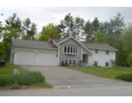 Unit for sale at 18 Mt. Vernon Dr., Pelham, NH 03076