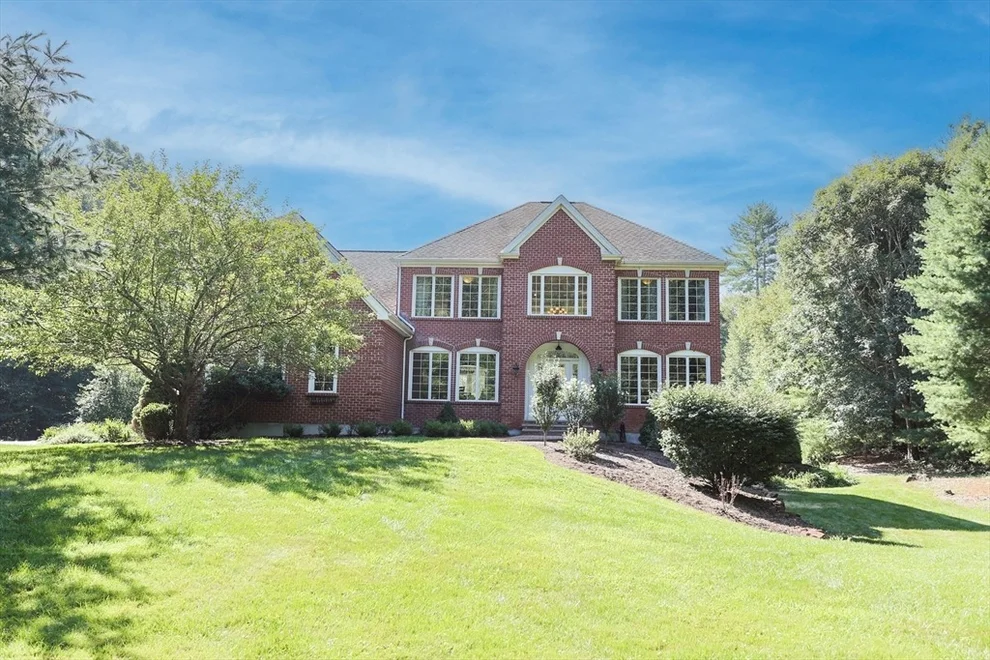 Unit for sale at 73 Clinton St, Hopkinton, MA 01748