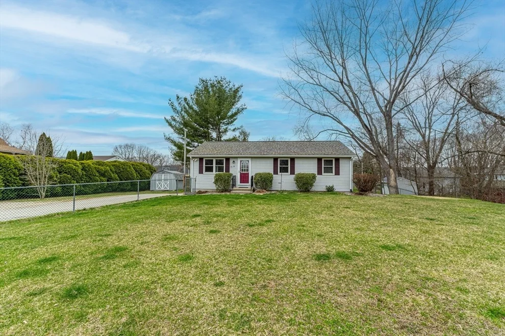 Unit for sale at 6 Marilyn Dr, Webster, MA 01570