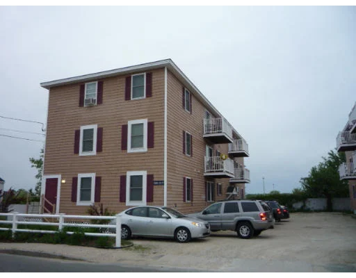Unit for sale at 20 Cable Avenue, Salisbury, MA 01952