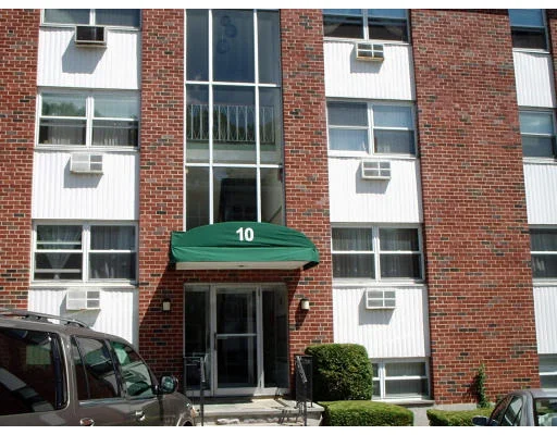 Unit for sale at 10 Commonwealth Ct, Boston, MA 02135