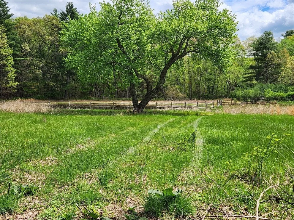Unit for sale at 65 Farm Road Lot 6, Sherborn, MA 01770