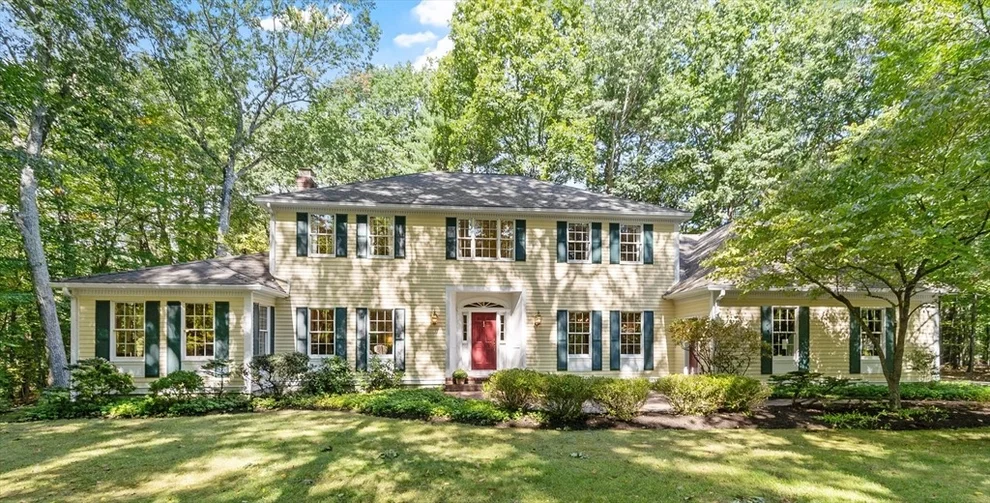 Unit for sale at 10 Wingate Ln, Acton, MA 01720