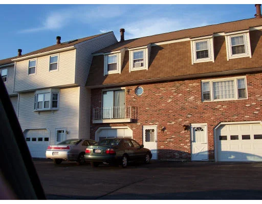 Unit for sale at 100 Frederick St, Dracut, MA 01826