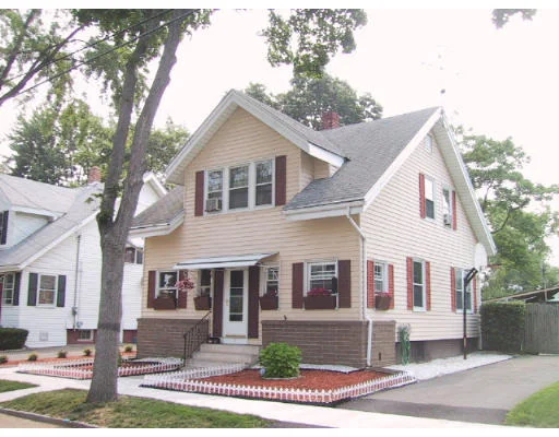 Unit for sale at 17 Davenport St, Chicopee, MA 01013