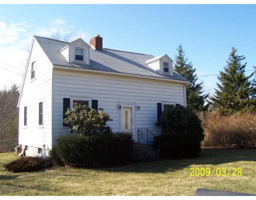 Unit for sale at 665 Main St., Sturbridge, MA 01518