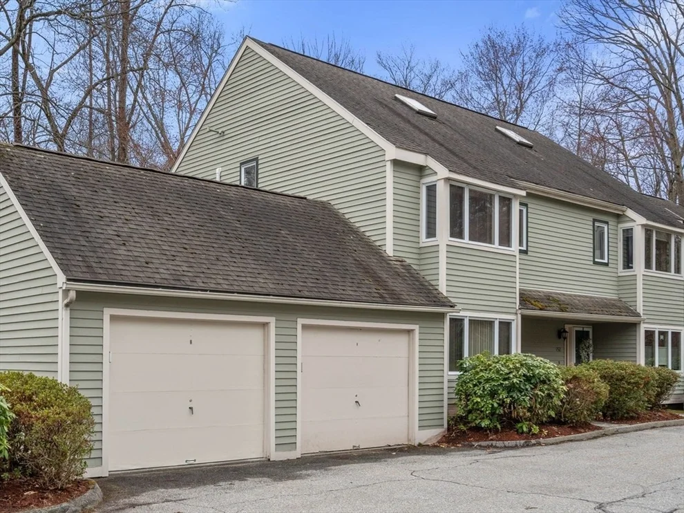 Unit for sale at 152 Weatherstone Dr, Worcester, MA 01604