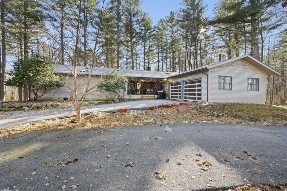 Unit for sale at 107 Wildcat Lane, Norwell, MA 02061