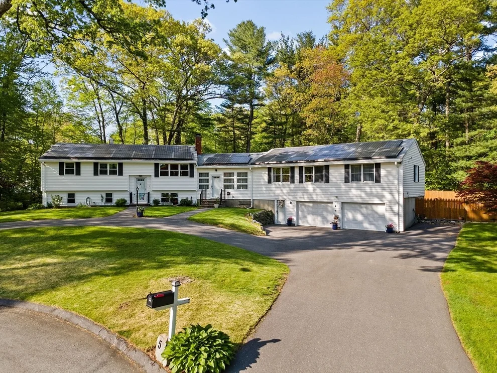 Unit for sale at 5 Mary Road, Billerica, MA 01821
