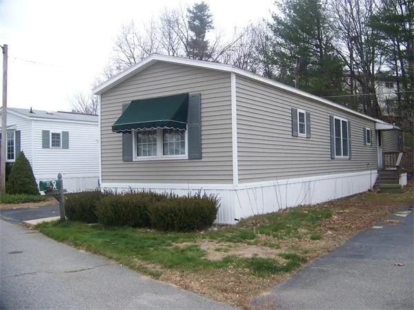 Unit for sale at 276 Lunenburg St., Fitchburg, MA 01420