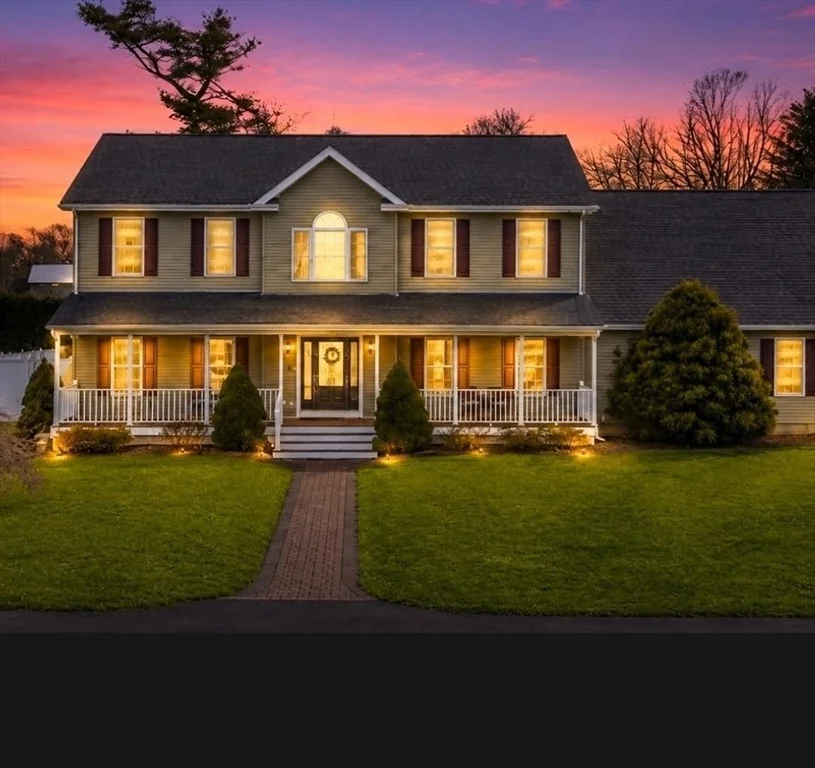 Unit for sale at 6 Angel Ct, Westport, MA 02790