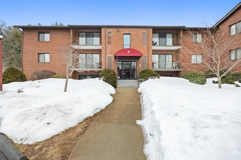 Unit for sale at 221 Oak St, Brockton, MA 02301