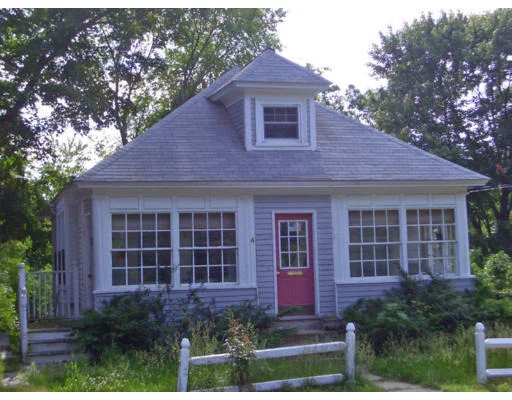 Unit for sale at 4 Burnham Road, Andover, MA 01810