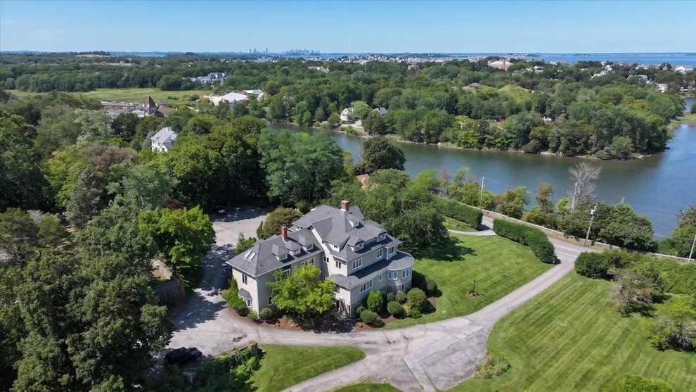 Unit for sale at 756 Jerusalem Road, Cohasset, MA 02025