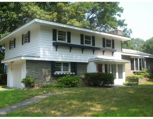 Unit for sale at 11 Berkley Drive, Chelmsford, MA 01824