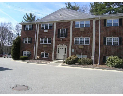 Unit for sale at 31-1 Arlington Road, Woburn, MA 01801