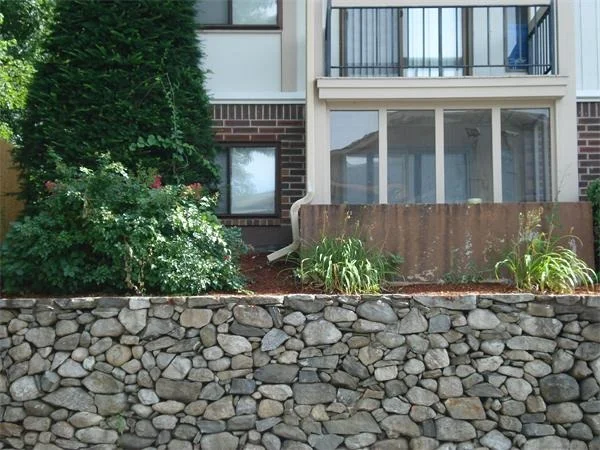 Unit for sale at 1461 Pawtucket Blvd, Lowell, MA 01854