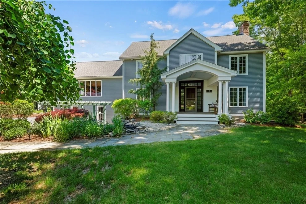 Unit for sale at 2 Fawcett Orchard Rd, Northborough, MA 01532