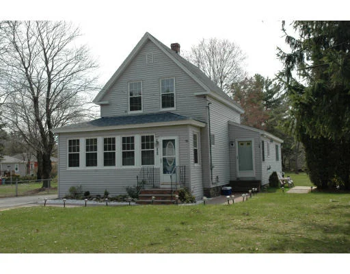 Unit for sale at 291 Hampshire Rd, Methuen, MA 01844