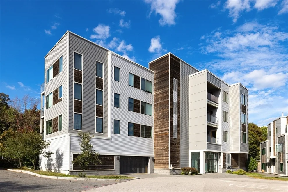 Unit for sale at 20 Taft Hill Park, Boston, MA 02131