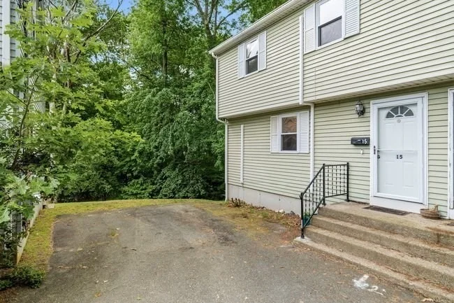 Unit for sale at 15 Cove Ave, Framingham, MA 01702