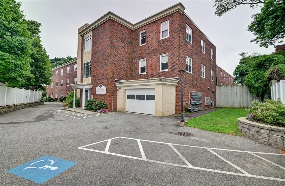 Unit for sale at 145 Hancock St, Braintree, MA 02184