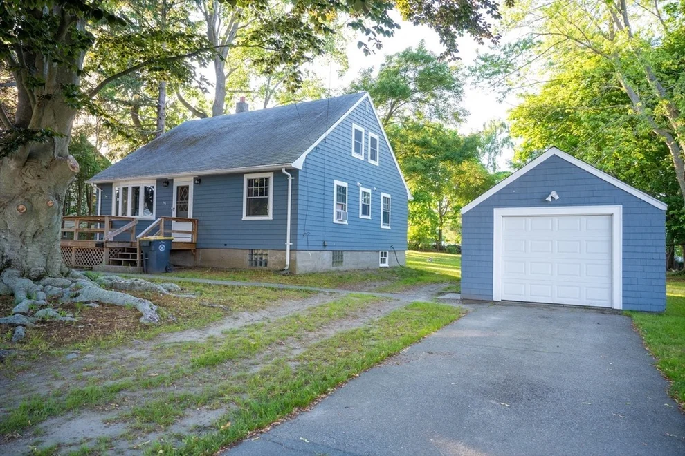 Unit for sale at 156 Fourth Street, Somerset, MA 02726