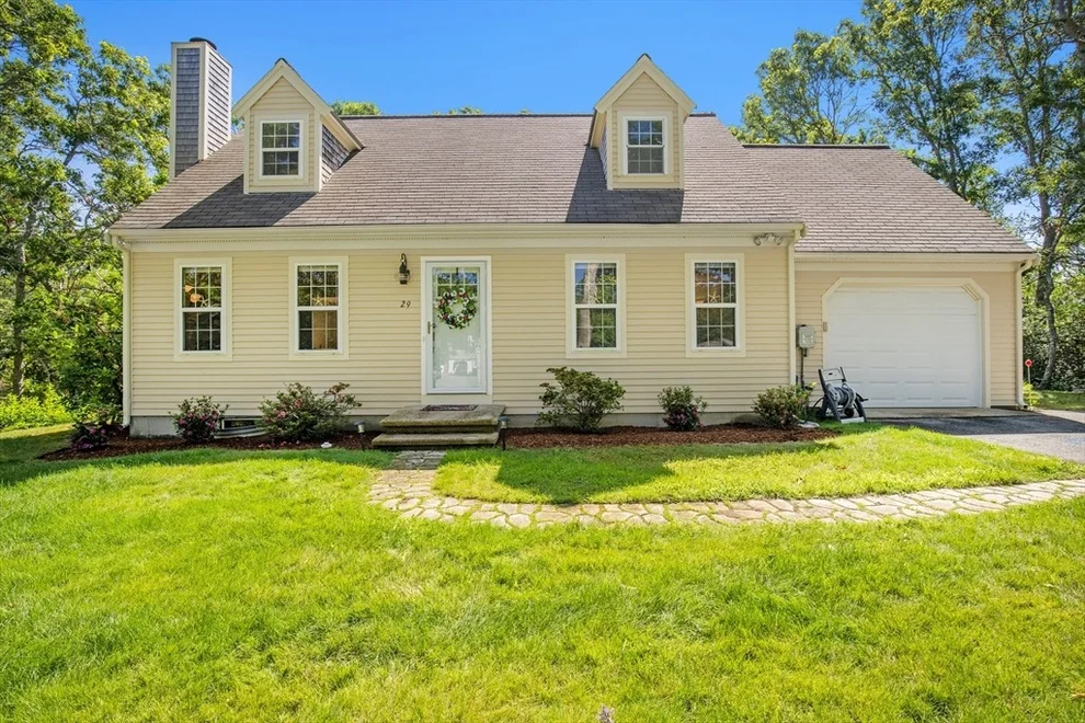 Unit for sale at 29 Carleton Dr, Mashpee, MA 02649