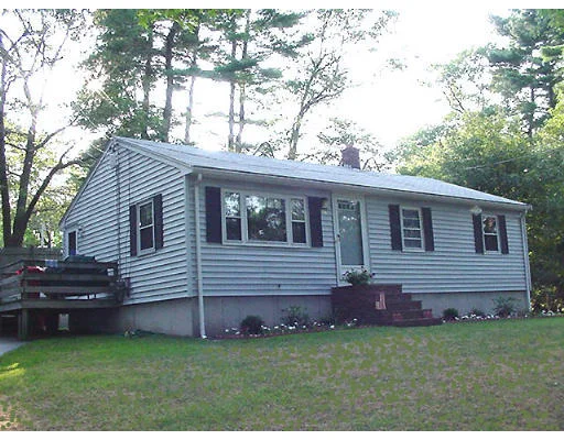 Unit for sale at 17 East Boundary Rd, Pembroke, MA 02359
