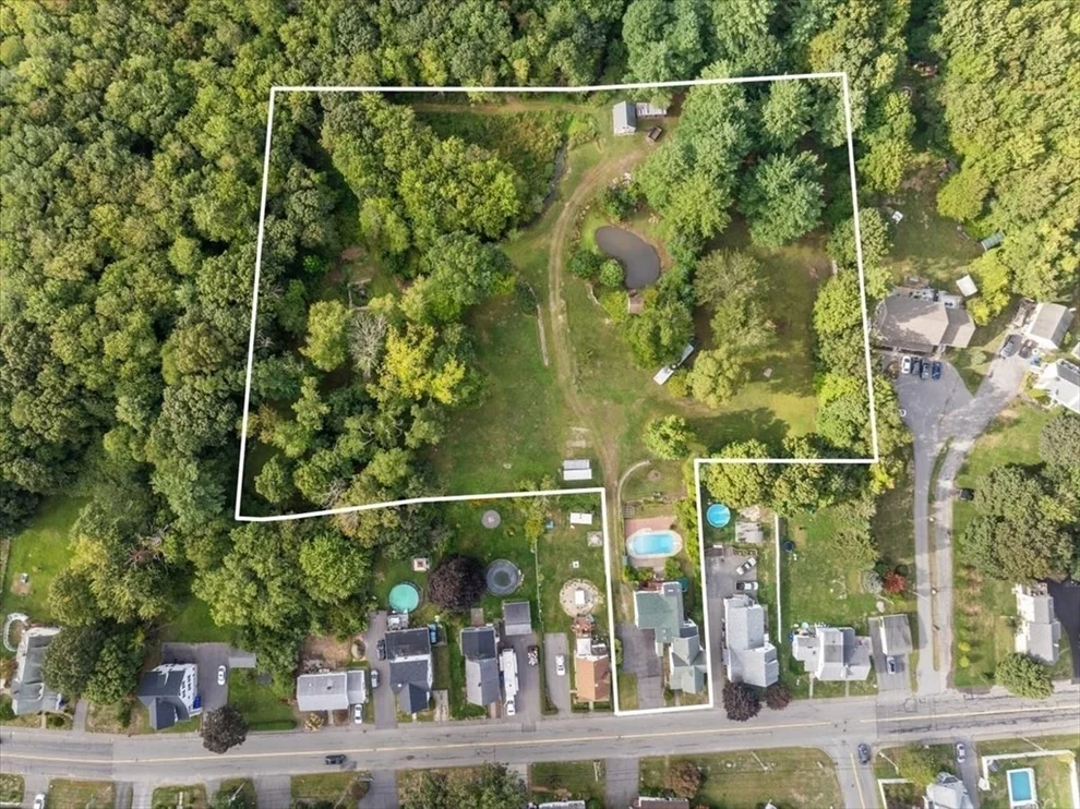 Unit for sale at 427 West Britannia Street, Taunton, MA 02780