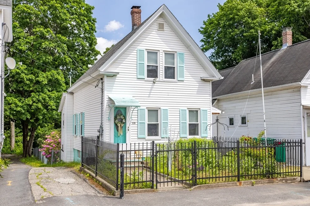 Unit for sale at 119 Clark St, Clinton, MA 01510
