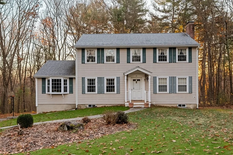 Unit for sale at 62 Wildwood Dr, Bedford, MA 01730