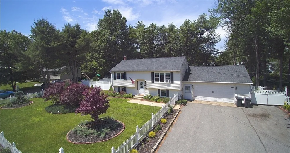 Unit for sale at 164 Lincoln Ave, Winchendon, MA 01475