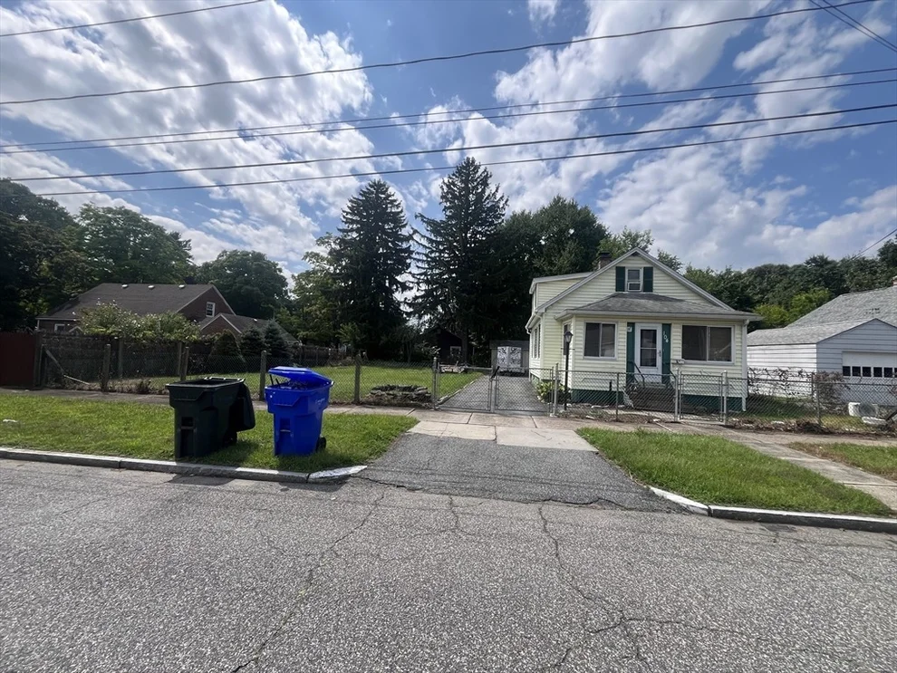 Unit for sale at 104 Balis St, Springfield, MA 01109
