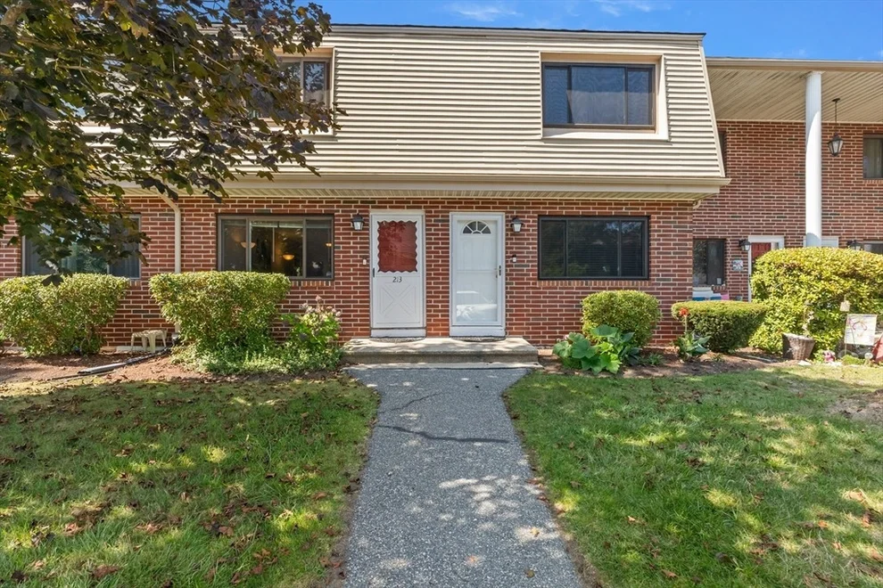 Unit for sale at 213 Farrwood Dr, Haverhill, MA 01835