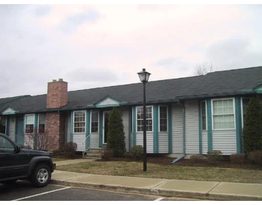 Unit for sale at 104 Johnson Rd, Chicopee, MA 01022