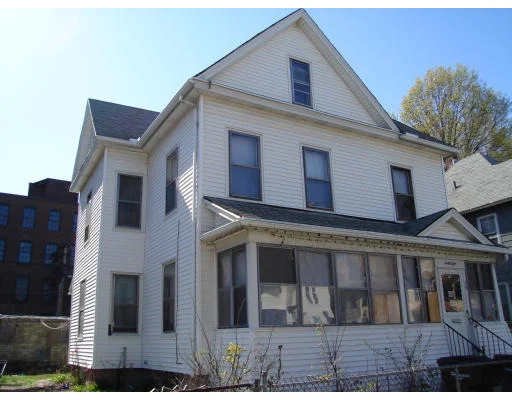 Unit for sale at 48 Wilbraham Av, Springfield, MA 01109
