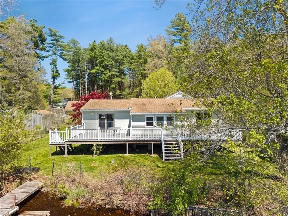Unit for sale at 74 Lakeview Ave, Taunton, MA 02780