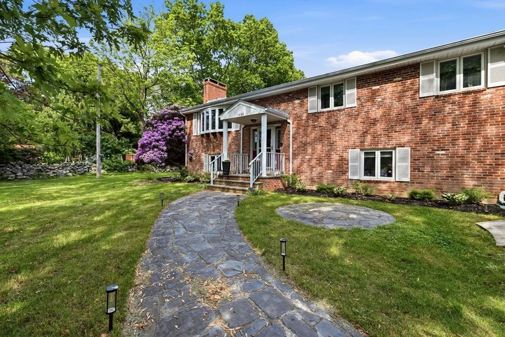 Unit for sale at 1535 Meridian St, Fall River, MA 02720