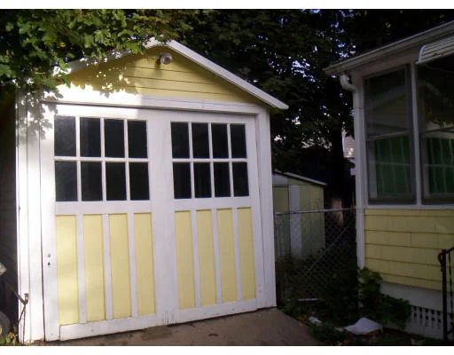 Unit for sale at 20 Lee Ct, Lynn, MA 01902