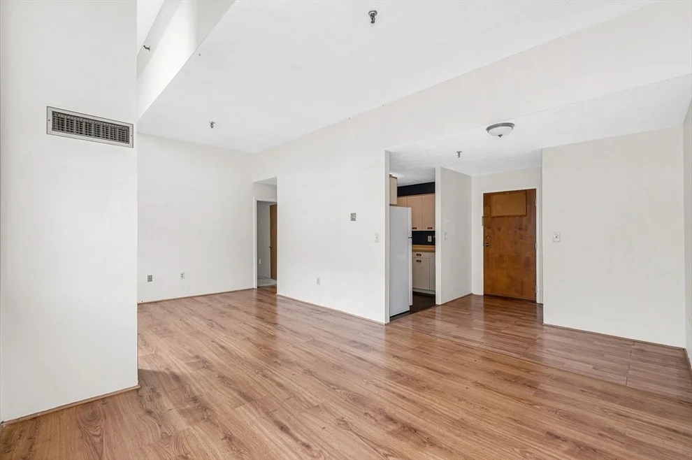 Unit for sale at 200 Market St, Lowell, MA 01852