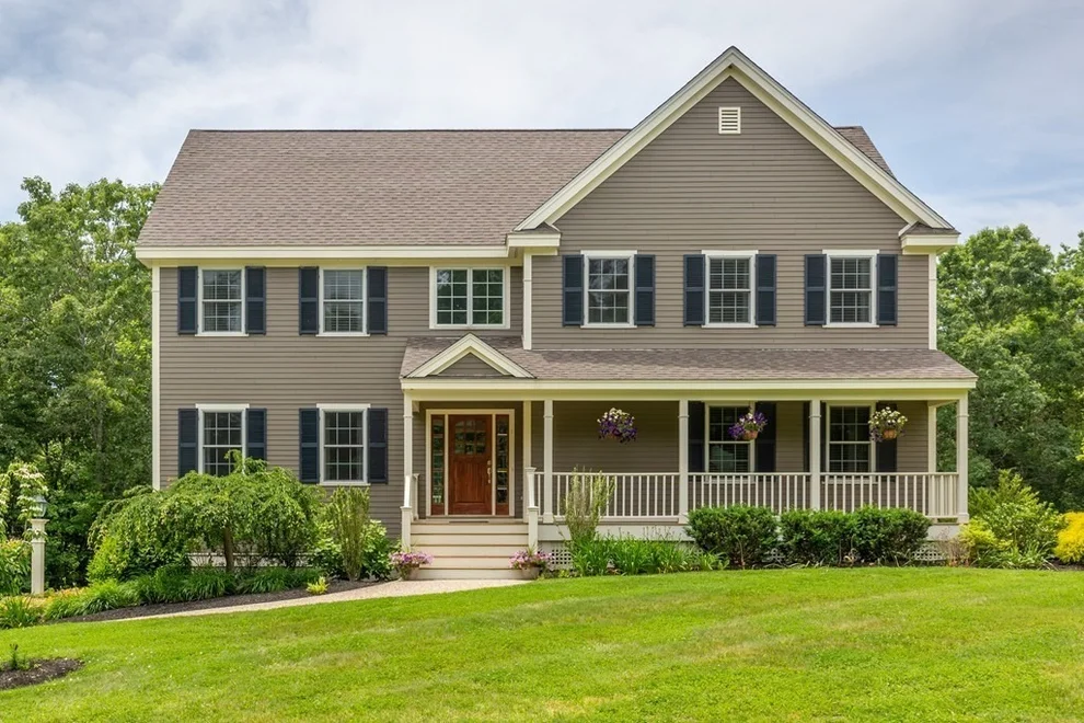 Unit for sale at 1 Livingston Lane, Newbury, MA 01951