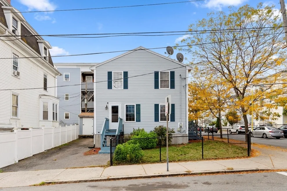 Unit for sale at 440 Essex St, Lynn, MA 01902