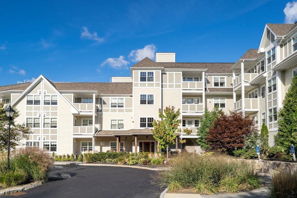 Unit for sale at 2 Manor Terrace, Lexington, MA 02420