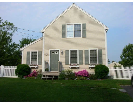 Unit for sale at 201 Island Street, Marshfield, MA 02020
