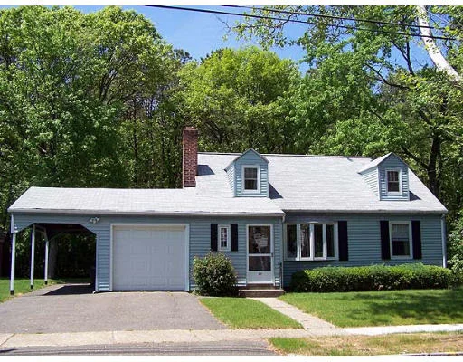 Unit for sale at 50 Beaufort Cir, Springfield, MA 01104